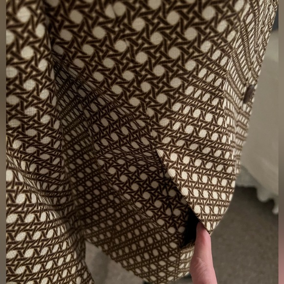 Talbots Size 4 Jacket with pockets and 3/4 length sleeves - Picture 4 of 6